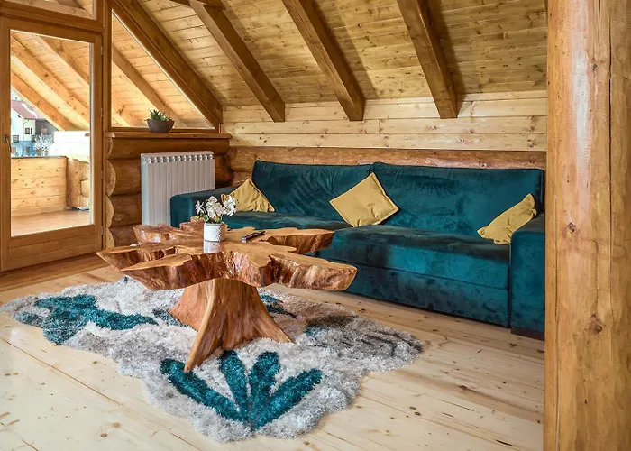 Loghouse Madeira, Fuzine. شاليه *