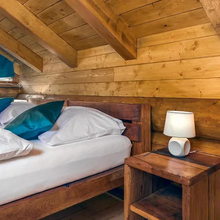 Loghouse Madeira, Fuzine. Chalet *