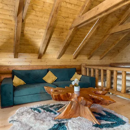 Loghouse Madeira, Fuzine. Chalet Fužine