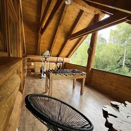 Loghouse Madeira, Fuzine.