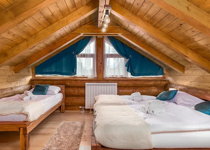 Chalet Loghouse Madeira, Fuzine. *